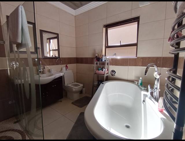 4 BEDROOM HOUSE FOR SALE IN RISIVILLE